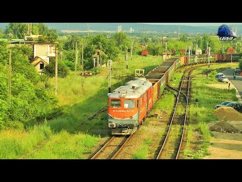 LDE2100 60-1593-2 & 60-0412-6 & Marfar Transferoviar Grup Freight Train in Oradea - 01 August 2019