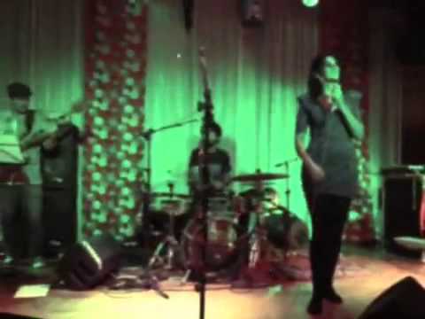 Camila Rondon canta Felino - Luiz Melodia