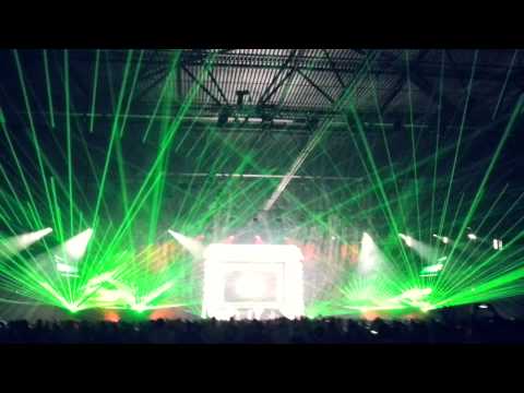 Indecent Noise at A State Of Trance 600 in Den Bosch (3)