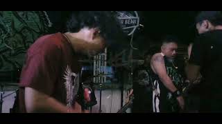 Download lagu Inhell - (Live) mp3