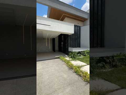 Casa térrea condomínio fechado ParqVille jacarandá Aparecida de Goiânia 3 suítes por R$1.550.000,00