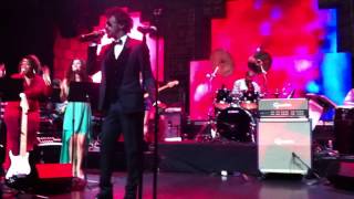 Seu Jorge- Everybody Loves Sunshine w/Miguel Atwood Ferguson Ensemble