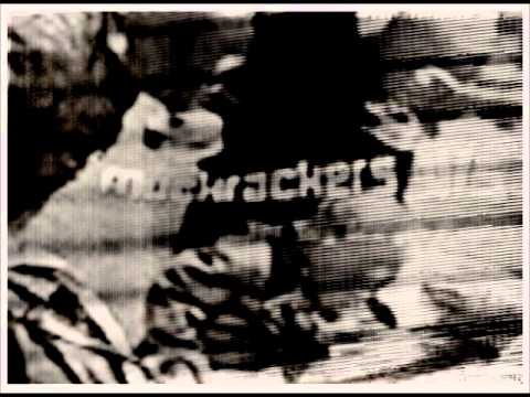 Muckrackers - Death Show On 2 PM