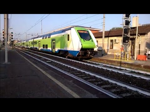 ETR521 024 Trenord - Milano Greco - 31/07/2020