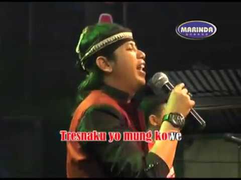 ESEM LAN GUYUMU-JO KLITIK-MARINDA RECORD