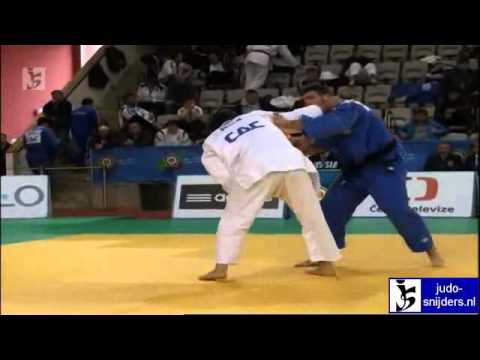 Kazbek Zankishiev (RUS) - Giuliano Loprchio (ITA) [-90kg]