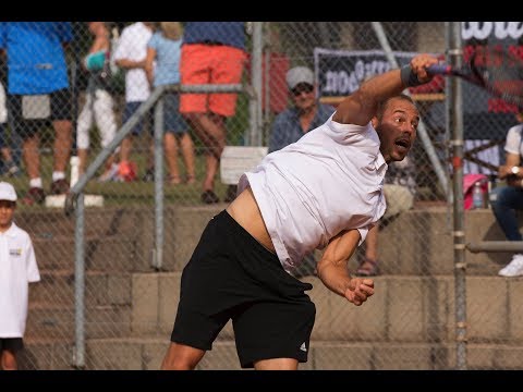 Tim Pütz Davis-Cup Tennisprofi - Interview mit Tim Pütz zuhause beim UTHC