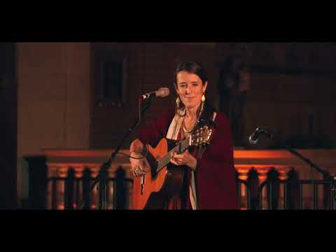 Ayla Schafer - "Fluyendo" - LIVE at the Grand Junction