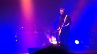 Elbow , Bitten by the tailfly  , Apollo ,  Manchester , 8/2/15