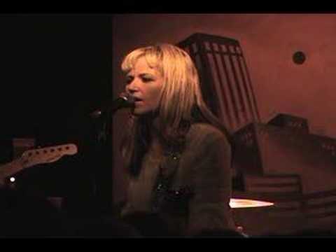 Kay Hanley Live "Get On With It" 1/5/06