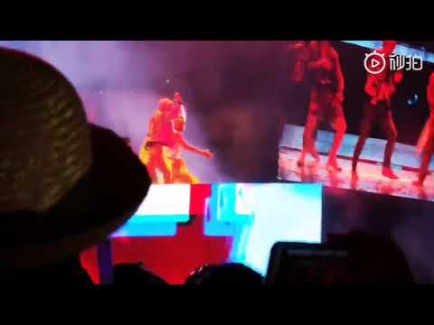 190706 Lay / Zhang Yixing - Peach "Grand Line" the  First solo concert in Shanghai