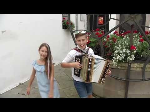 DERE SEN JAZ MALI BIJA      Ben-Maj & Julia