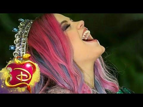 Descendants 3 Audrey puts a spell on Mal