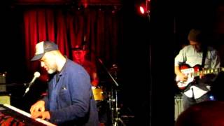 Eric Bachmann - Lizard Lounge 4/22/16 - Let&#39;s Not Pretend To Be New Men