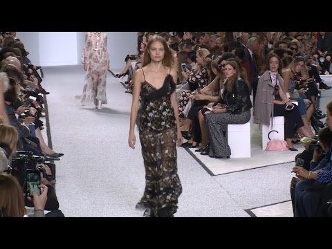 Giambattista Valli - Collection SpringSummer 2017 in Paris