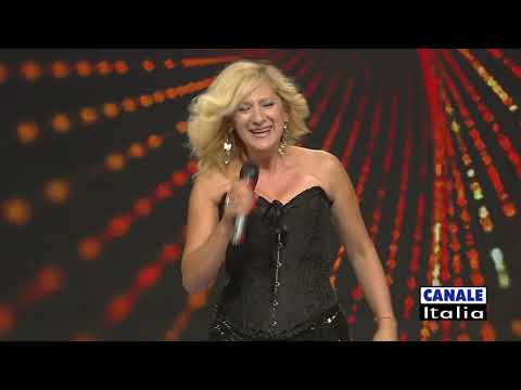 Simona 40 "Via da me" | Cantando Ballando (HD)