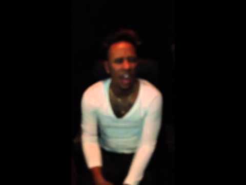 Cromo x presenta a su pupilo el anti dema del rap