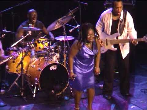SHEMEKIA COPELAND & HER BLUES BAND - Part 4/4.  Legendary Rhythm and Blues Cruise. 2005.