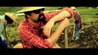 Hollywood Undead  El Urgencia (Music Video)