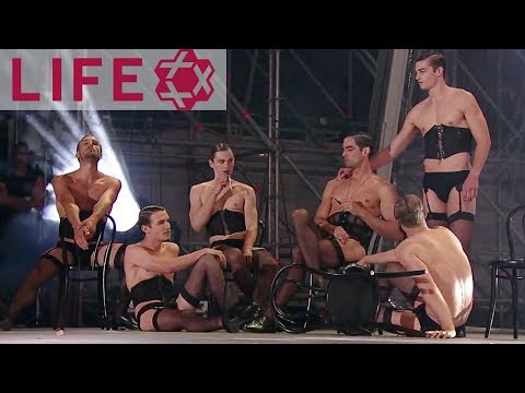 Francesco Scognamiglio - Die Fashion-Show vom Modedesigner | LIFE BALL 2017