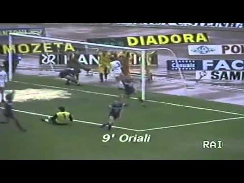 Serie A 1984-1985, day 18 Fiorentina - Como 2-1 (Oriali, Morbiducci, Pulici)