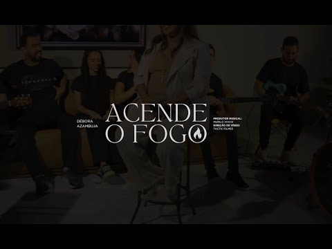 Santo É O Senhor - Debora Azambuja