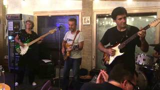 BOOGALOO Live - Delroy Wilson - Dancing Mood "jazzy sound"