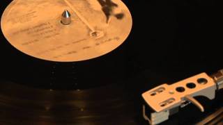 Built To Spill - Aisle 13 [Vinyl Spin]