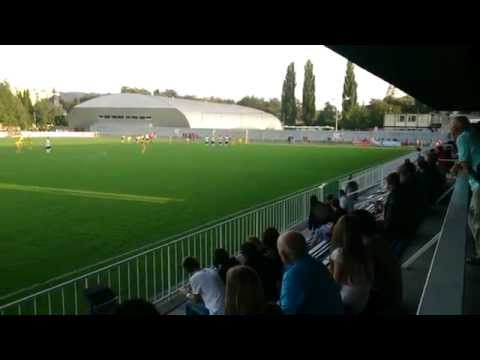 FK Krnov - SK Kravaře, bramkarz nie trafia z karnego