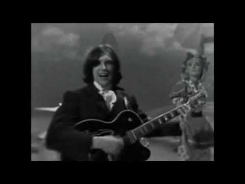 Aldi & Oliver Knight by The Kinks