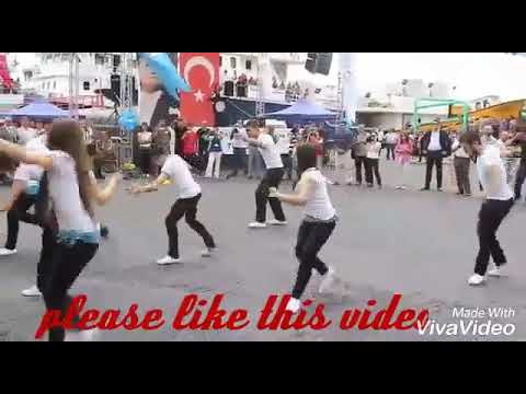 jhupat jhupat aabe dai more aangna ho