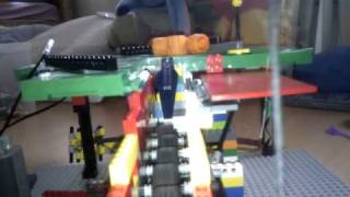 preview picture of video 'Lego Laufband motorisiert'