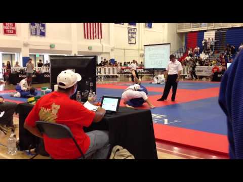 2012 American Cup BJJ: Purple Belt Senior I Feather Weight: Sorrell vs. Merfy