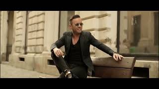 Download lagu Blondu de la Timisoara - Iti fug ochii dupa mine mp3