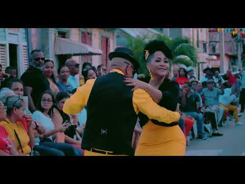 Bailadores El Son De Antonio Keka en Los Pepines, Santiago De Los Caballeros, Republica Dominicana