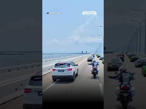 Mungkin semua tu rushing nak lalu sebab tu X50 kena bagi laluan 😅 #shorts