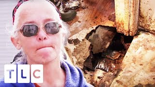 Biohazard House Condemned When Man Falls Through Hole In Floor | Hoarding: Buried Alive