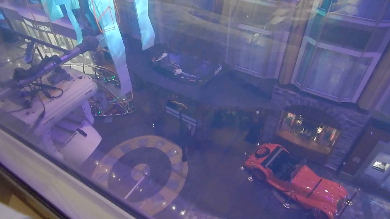 Liberty of the Seas - Cabin 8589 - Video 1