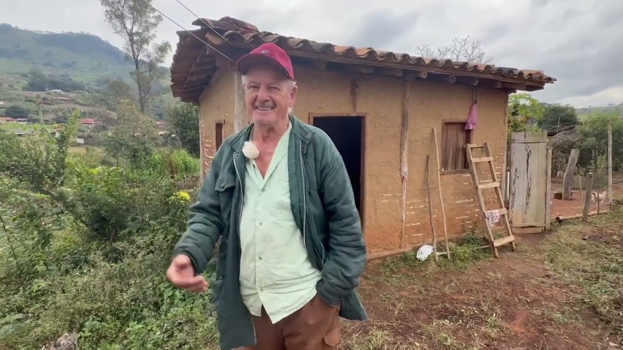 O HOMEM QUE VIVE SOZINHO - SEU SILVESTRE - BRAZÓPOLIS MG