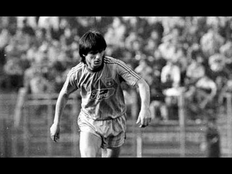 Marius Lacatus, fotbalist la Steaua, by Cristi Otopeanu