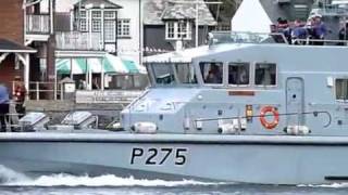 preview picture of video 'HMS Raider P275 Archer Class Patrol Boat in Dartmouth'