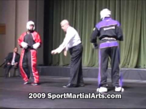 Sheldon Wray v Michael Simmons - Men's sparring semi-finals - 2009 Amerikick Internationals