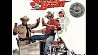 Jerry Reed - East Bound and Down (with incidental CB dialogue)