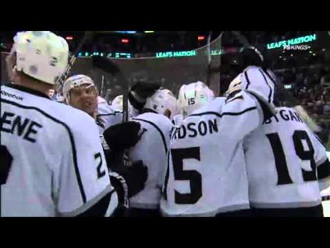 Dustin Brown classic snipe shootout goal . Dec 19, 2011