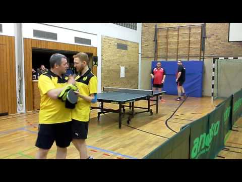 DJK TuS Körne. Seroka Sascha und Dominik-BV Borussia Dortmund V.Golubov ,Stephan Marcel. 11.02.2017.