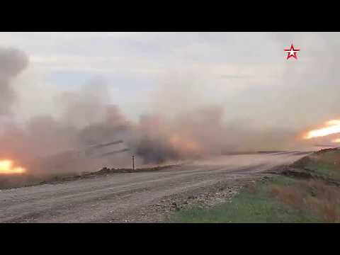 Russian heavy artillery in action