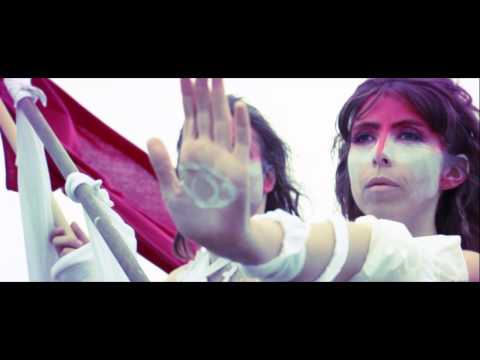 BYRTA - Í tínum eygum (Director: Heiðrik á Heygum)