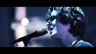 Peter Nic - Moving Around