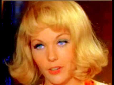 CONNY VAN DYKE - Senseless