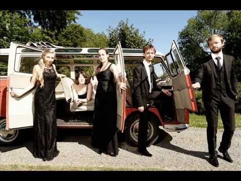 Ralph Vaughan Williams - March Seventeen Come Sunday - St. George Quintet